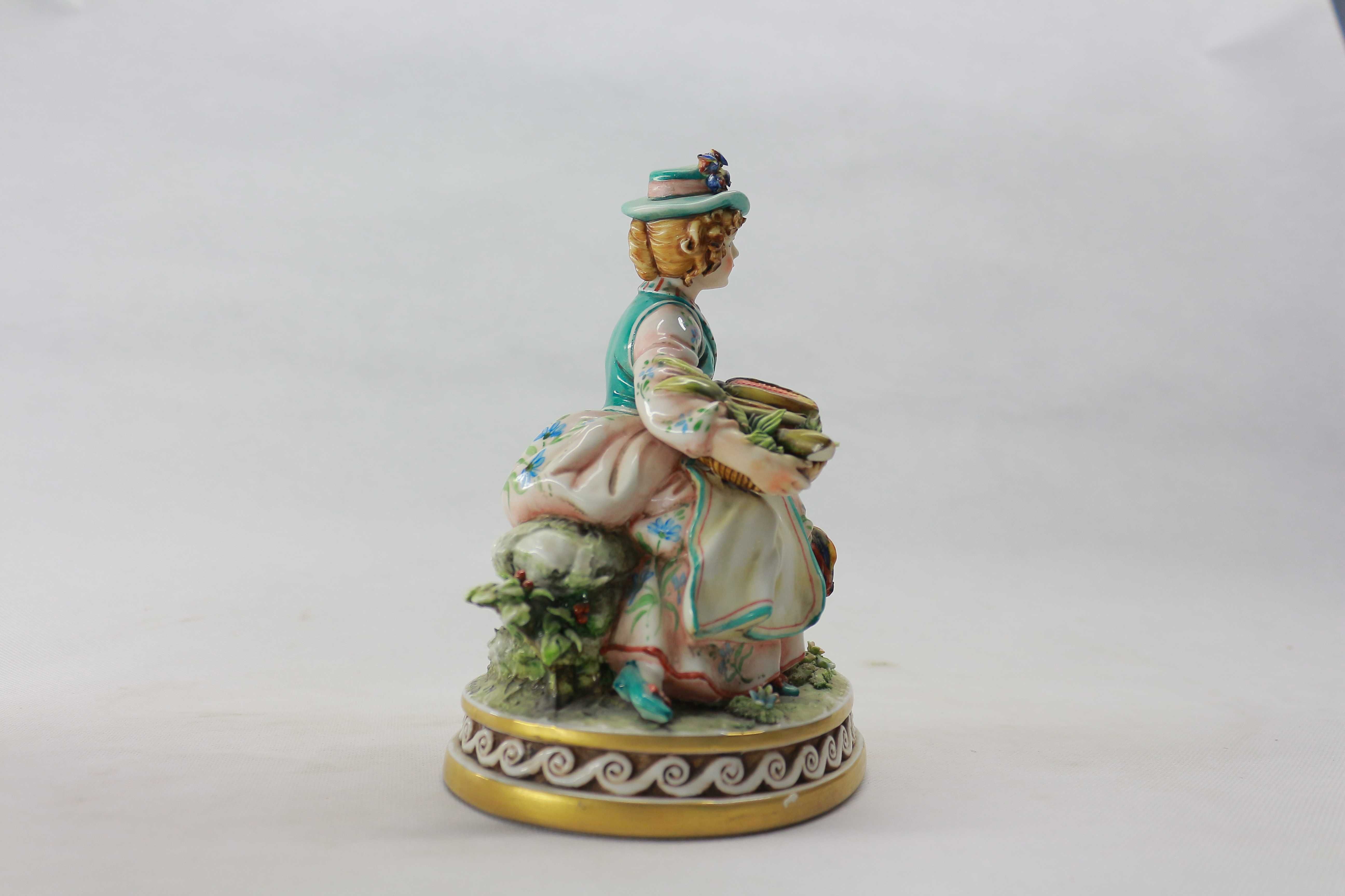 Статуэтка из фарфора Пастораль Италия Capodimonte