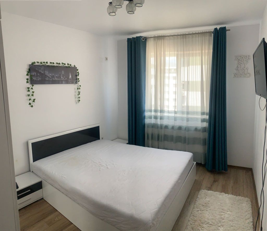 Vand apartament 2 camere-48 mp- 72.900€