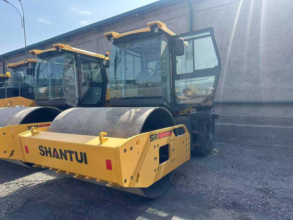 Дорожный каток Shantui SR16-B5 виброкаток 16 тонн в рассрочку Ташкенте