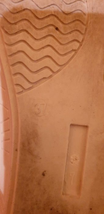 Ghete iarna, imblanite, marimea 37