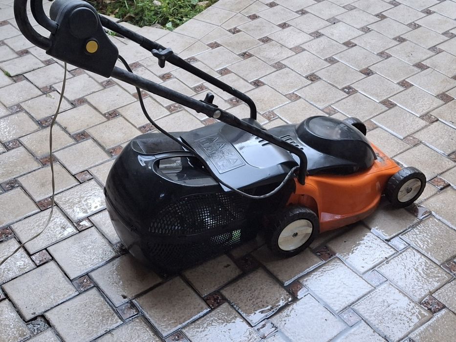 Газонокосилка б/у