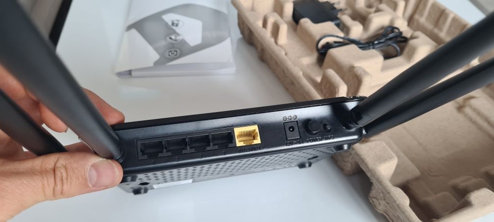 Рутер D-Link AC1200 - двубандов