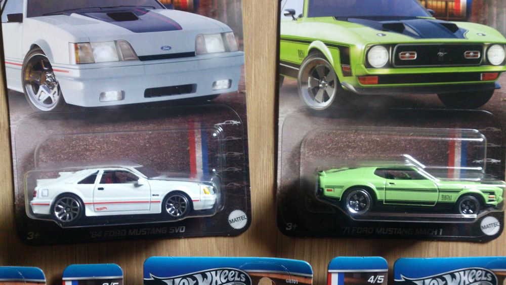 Hot Wheels Silver Series Mustang 60 Year Anniversary set Форд Мустанг