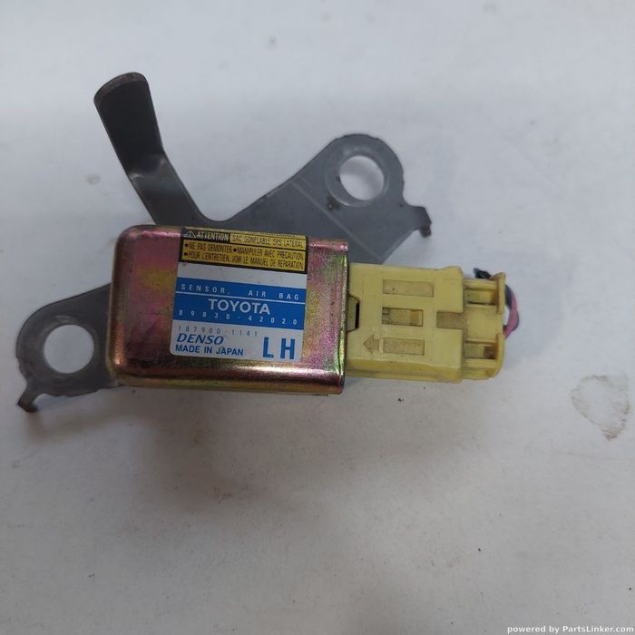 Senzor impact airbag TOYOTA RAV 4 IV (WWA4_, AVA4_, ZSA4_, ALA4_) [ 2012 - > ] OEM 8983042020