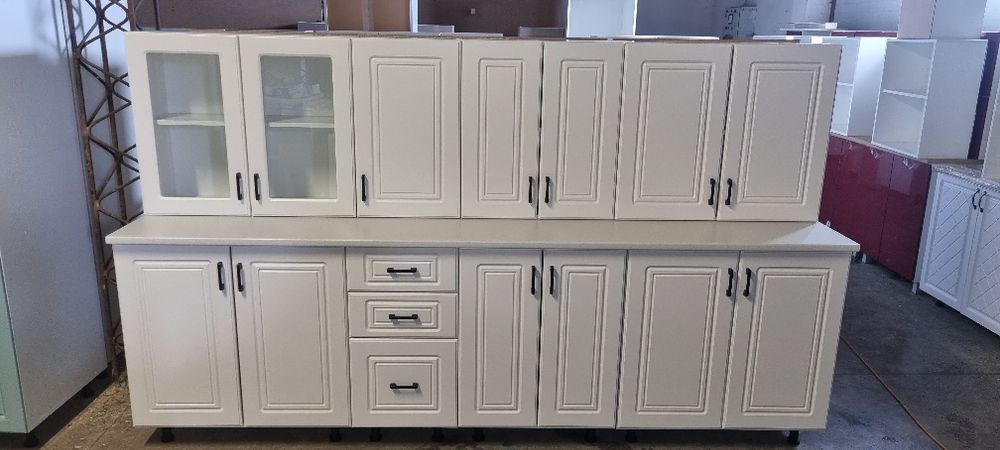 Mobila de bucatarie modulara, noua, cu usi MDF