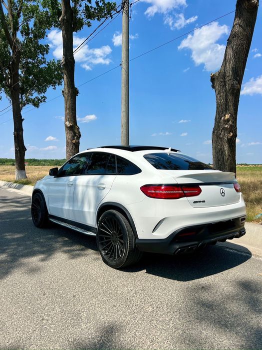Mercedes GLE Coupe 350D 35.300 Eur