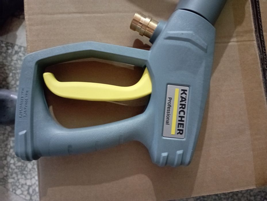 Пистолет Кёрхер новый + шланг