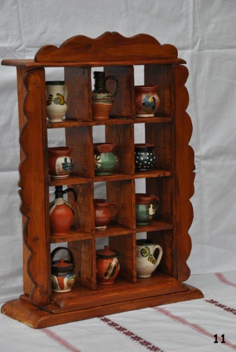 Vand obiecte rustice din lemn (decoratiuni pentru casa si gradina)