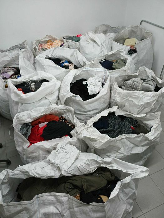 Дрехи втора употреба