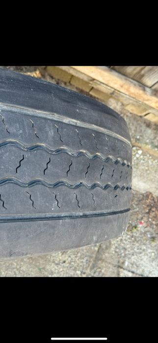 295 80 22.5 Continental Directie