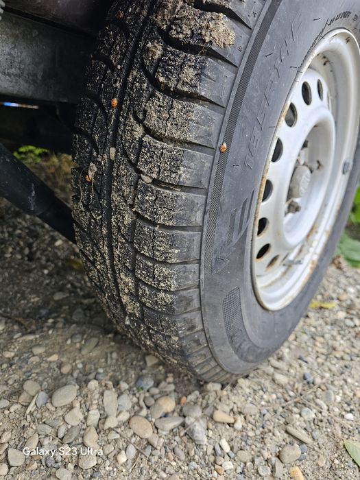 Rulotă marca Hobby
