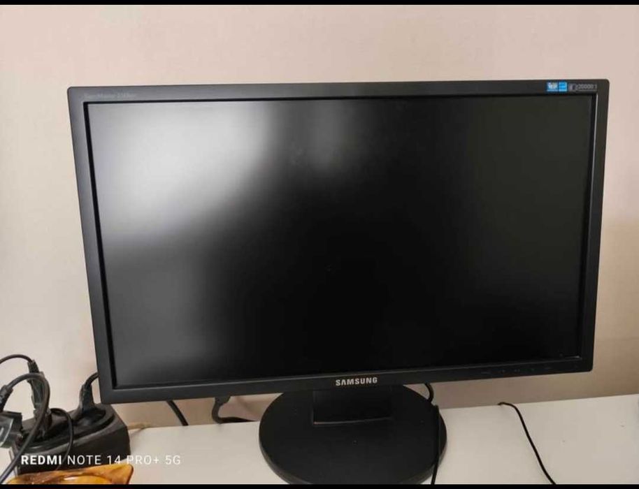 Монитори 23 и 19