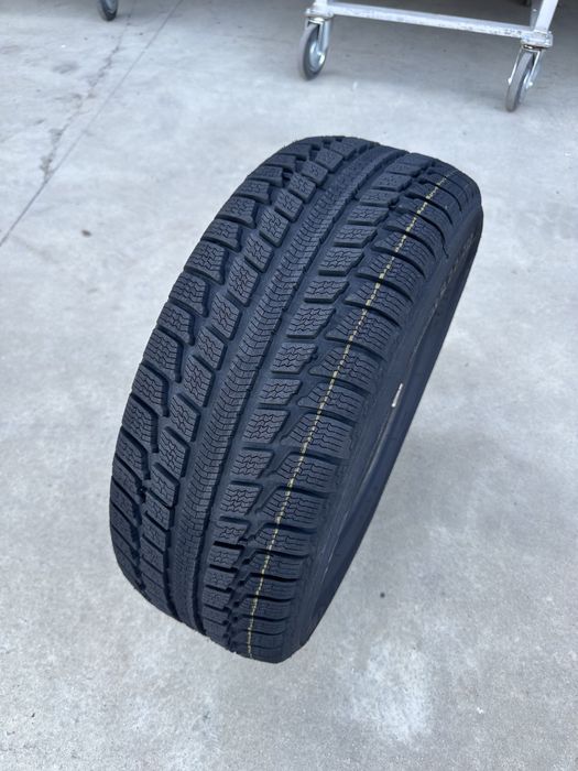 Anvelope Iarna 225/40 R18 225/45 R18 235/40 R18 245/40 R18 245/45 R18