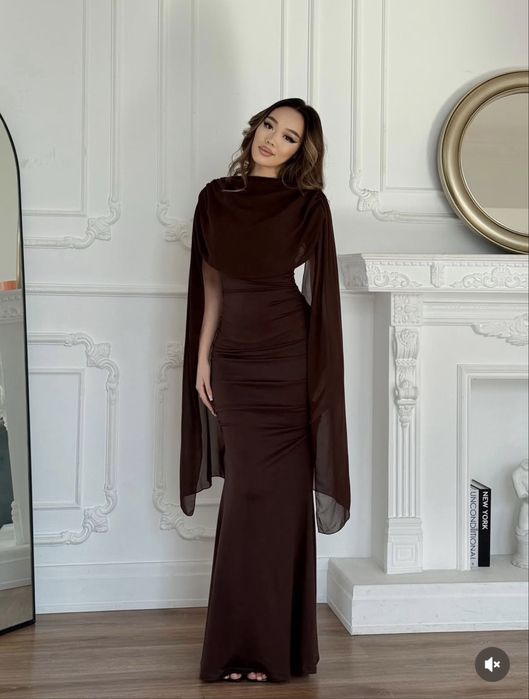 Элегантное вечернее платье