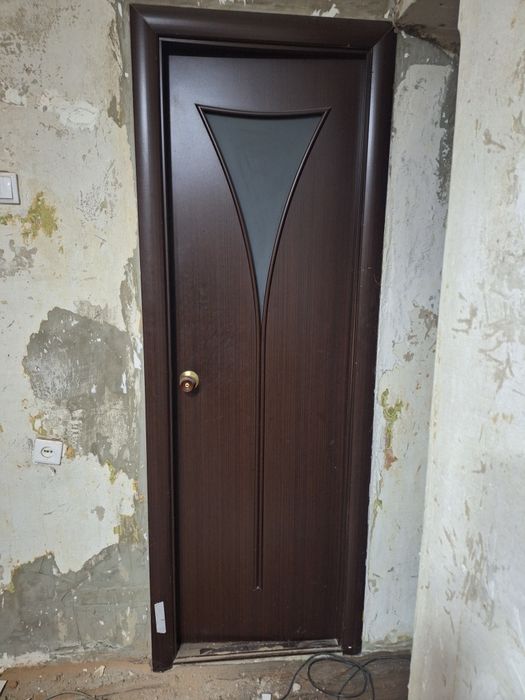 Продам дверь межкомнатную