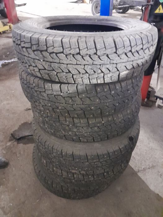 На Газель хорошый шиповынный балон