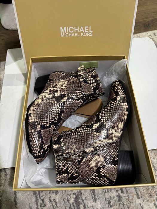 Полусапожки кожаные