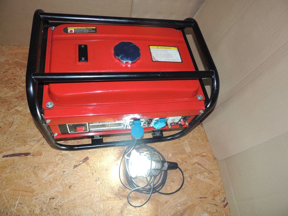 Бензинов генератор за ток монофазен 2.2 kW