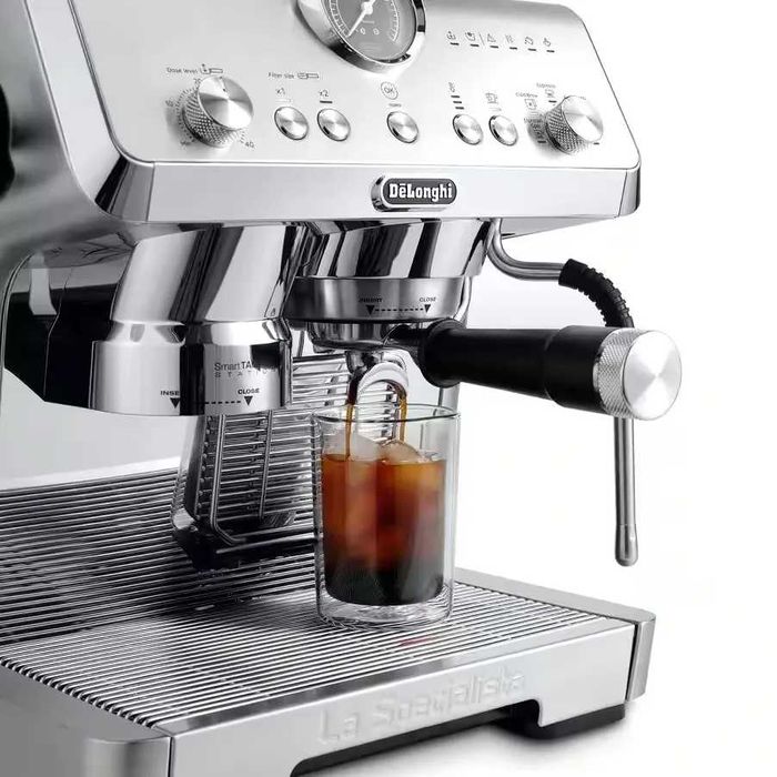 Кофеварка DeLonghi La Specialista Opera EC9555.M