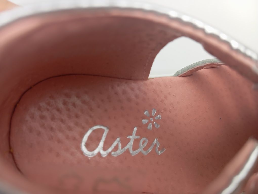 Детски Кожени сандали Aster 21