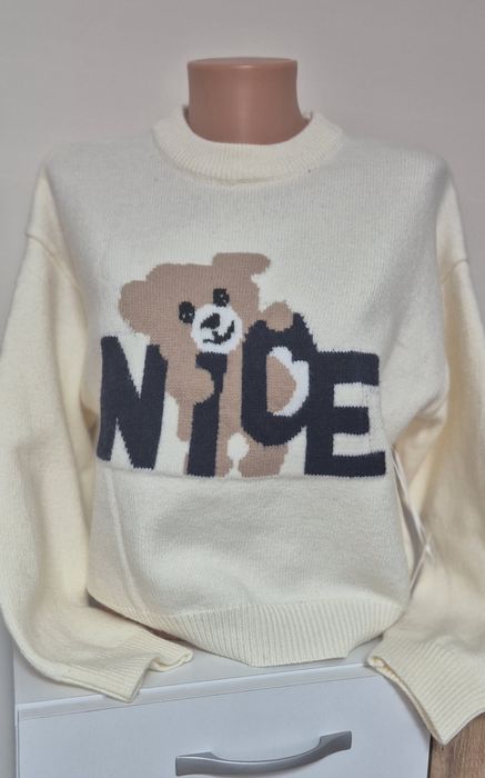 Пуловер с мече-универсал