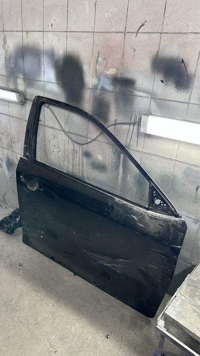 Дверь от камри 50