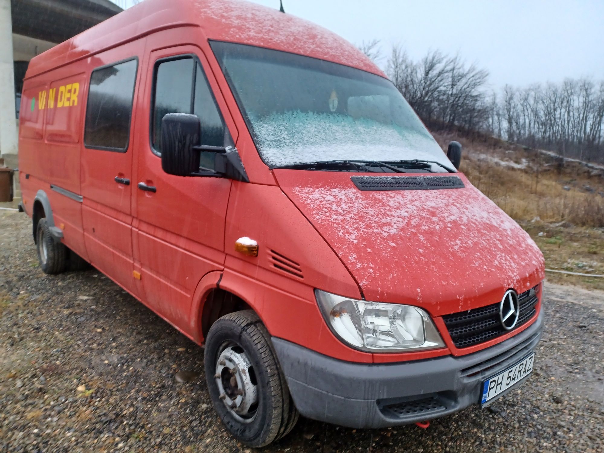 Mercedes sprinter 416 motor 2.7