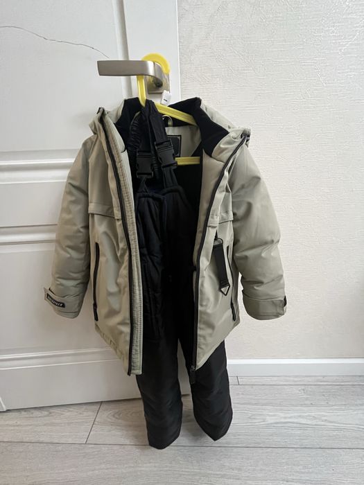 Детский зимний комбинезон