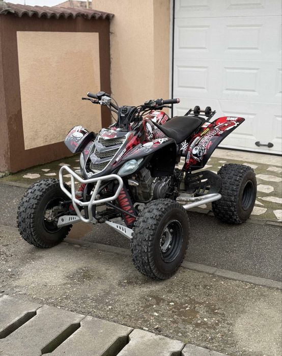 Yamaha raptor 660