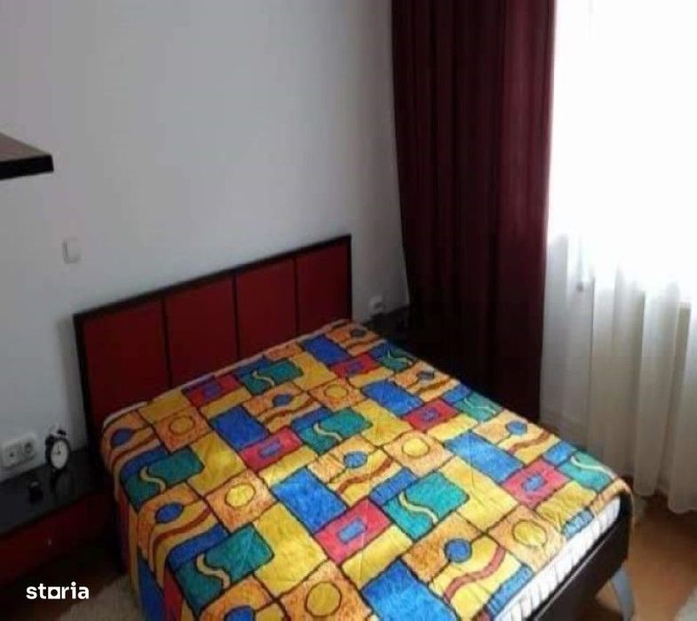 Apartament 3 camere Decebal etaj  2