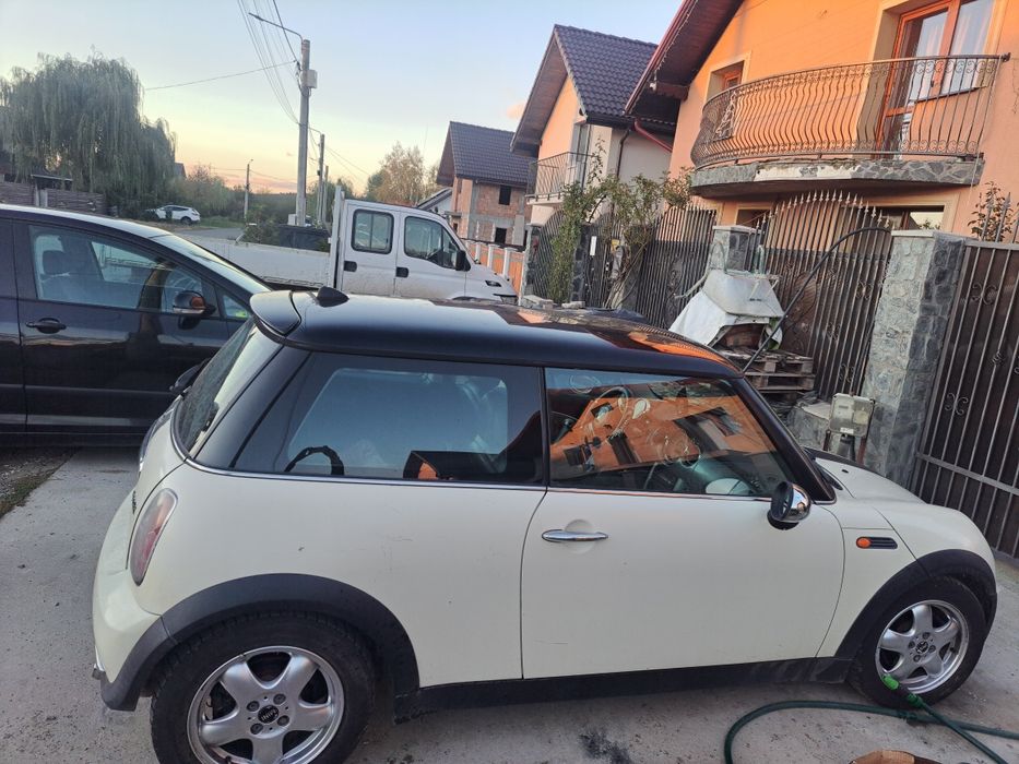 Mini cooper  stare foarte bună de funcționare