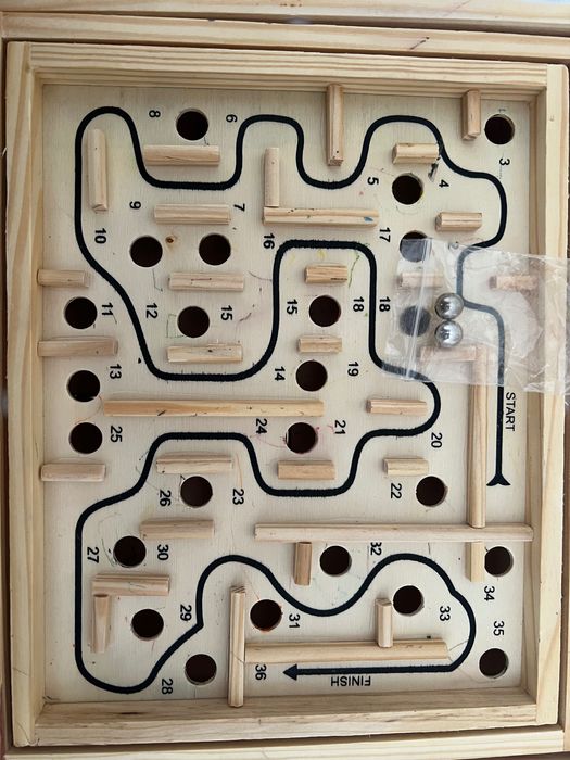 Играчка Дървен лабиринт