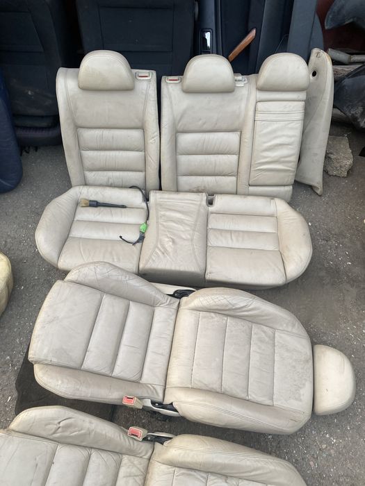 Сиденья Audi VW Golf3 Passat B3