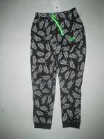 Nike Fleece AOP Jogger долнище за деца(14-18 години) от Сащ