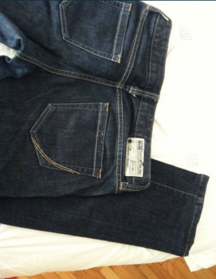 Jeans/blugi Stradivarius,marimea 42.