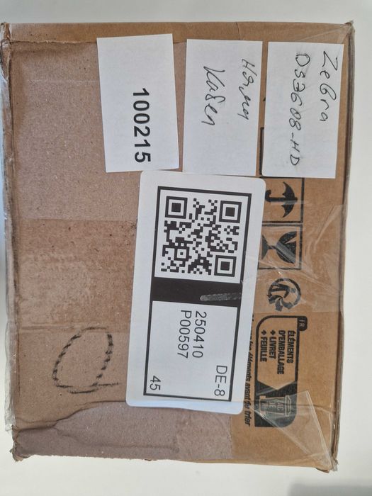 Zebra DS3608-HD Handheld bar code reader 1D/2D Laser Black, Green