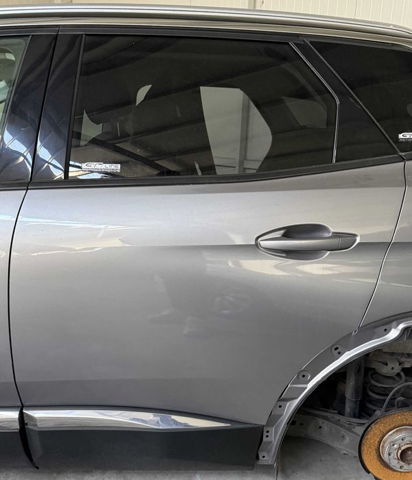 Usa stanga spate Peugeot 3008 2018