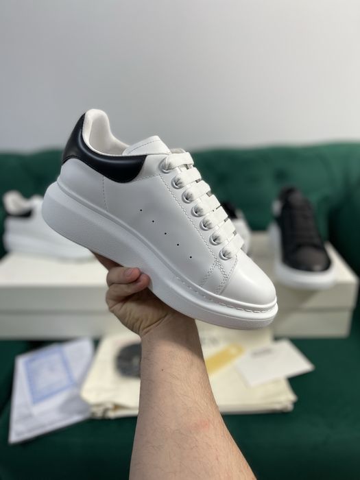 Adidasi Alexander McQueen piele naturala 100% Full Box colectie noua