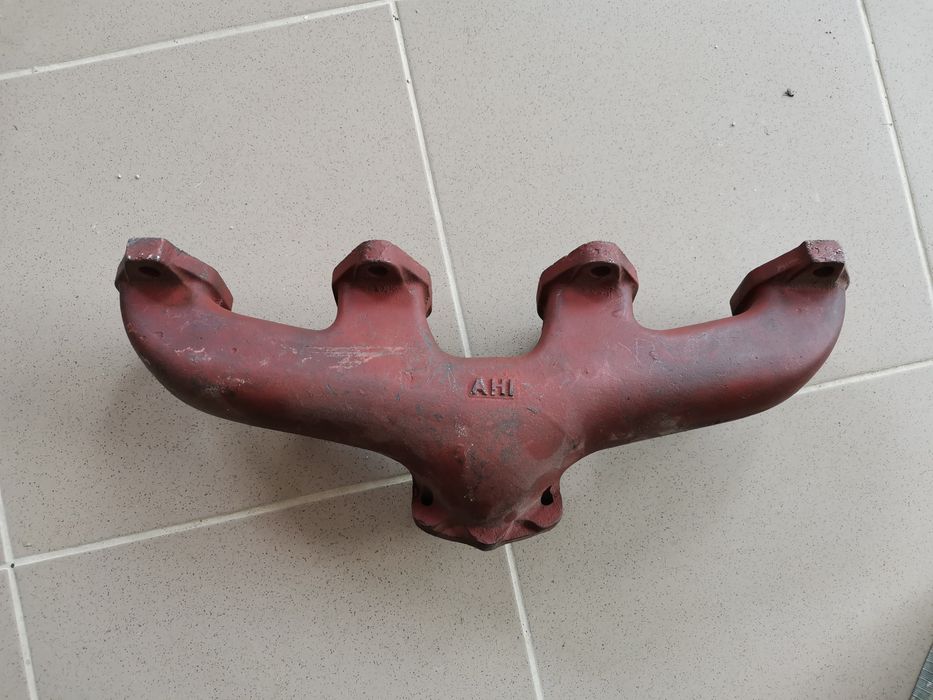 Galerie evacuare tractor Fiat 550-640