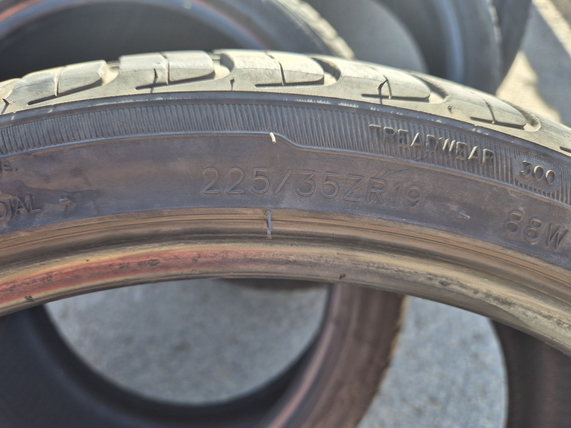Anvelope Hankook 225/35 R19