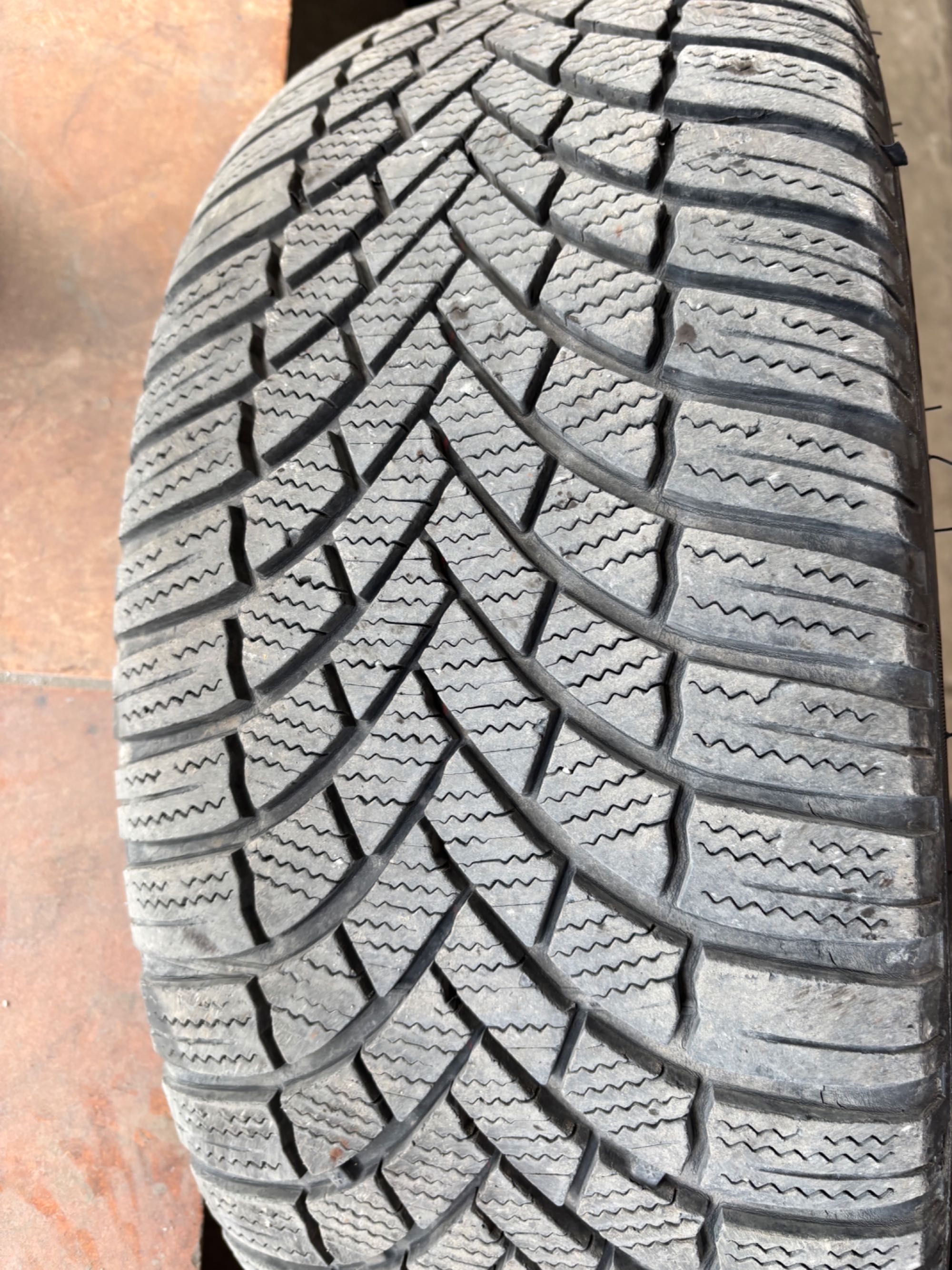 Джанти 5х112 - 17 цола със зимни гуми 225/45/17 Bridgestone и Kleber