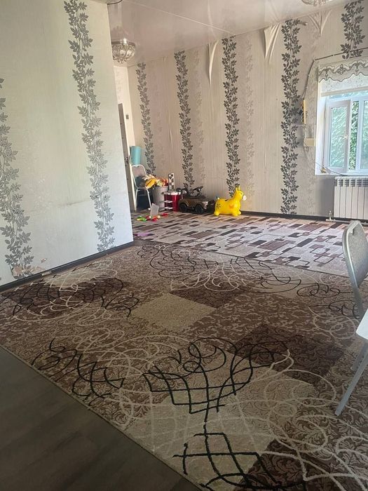 Продаю 3.5 соток Паркентский участок