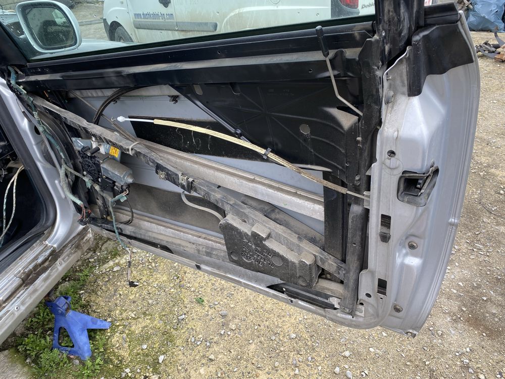 Дясна врата ауди а3 с3 2001г перфектна