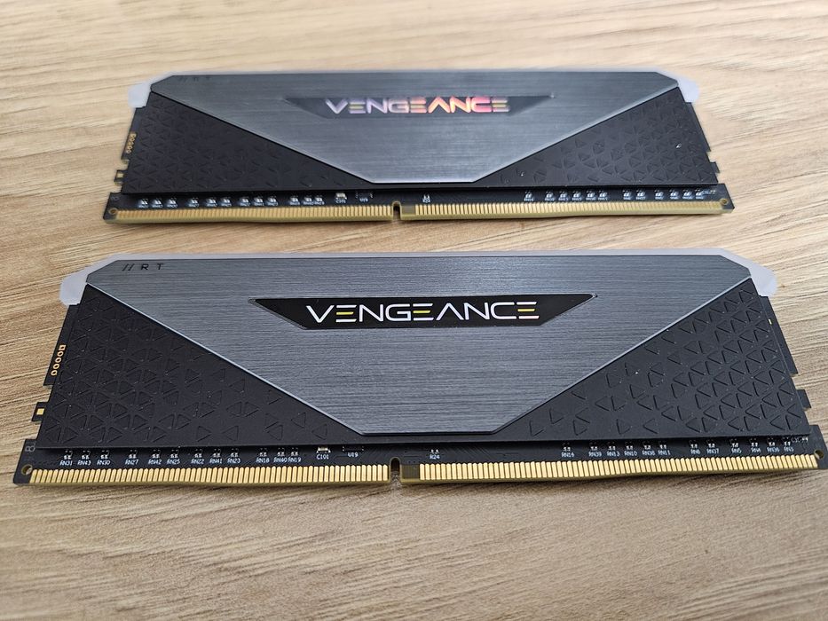 Corsair Vengeance  RGB RT 2X16GB,4600MHz,DDR4