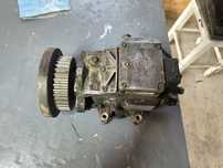 Pompa injecție Audi vw 2.5 V6 150 cai
