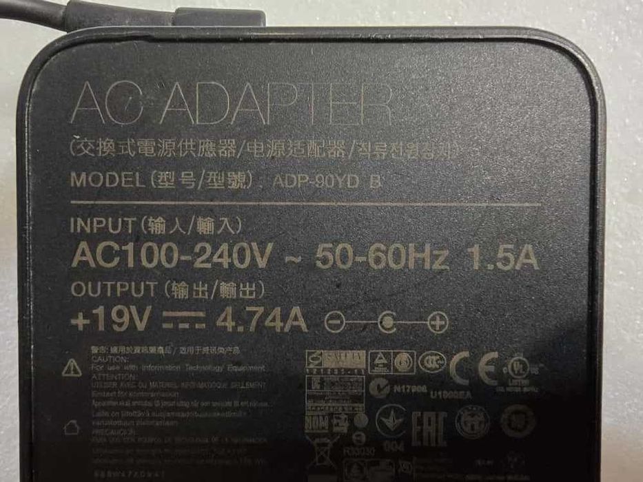 Incarcator laptop Asus 19V 4.74A 90W mufa: 5.5mm x 2.5mm ADP-90YD B