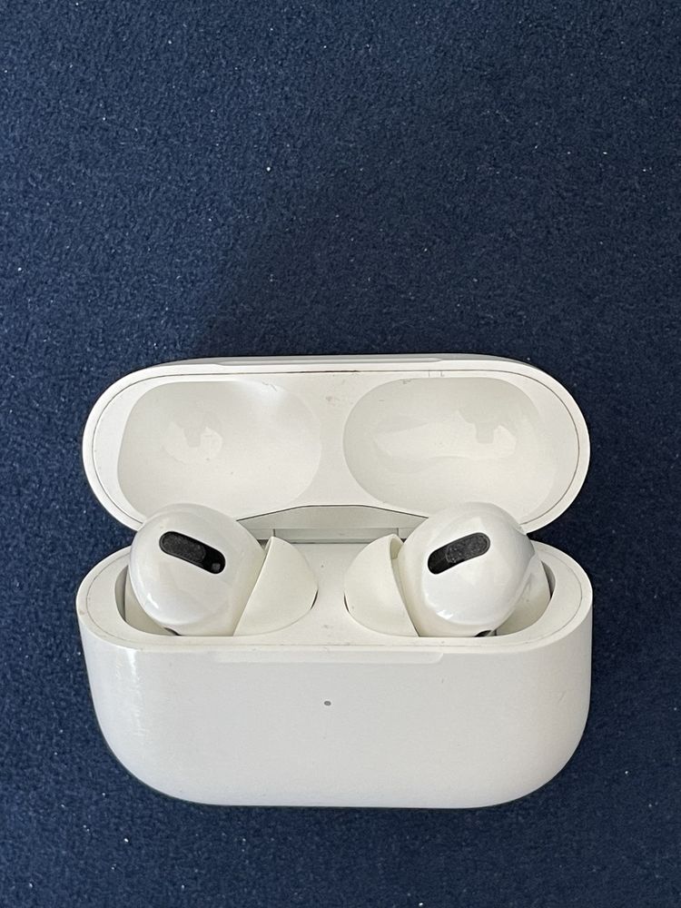 AirPods pro оригинал