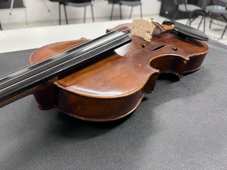 Vioara clasica 4/4 anul 1881