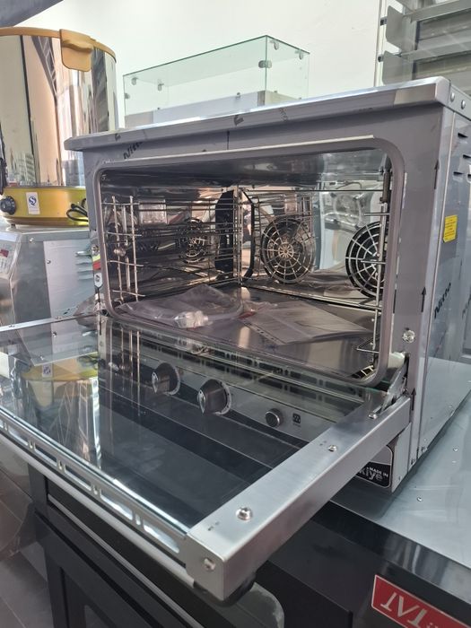 Печь пароконвектомат