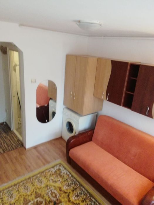 Vand garsoniera Semaforului cartier Vasile Aaron